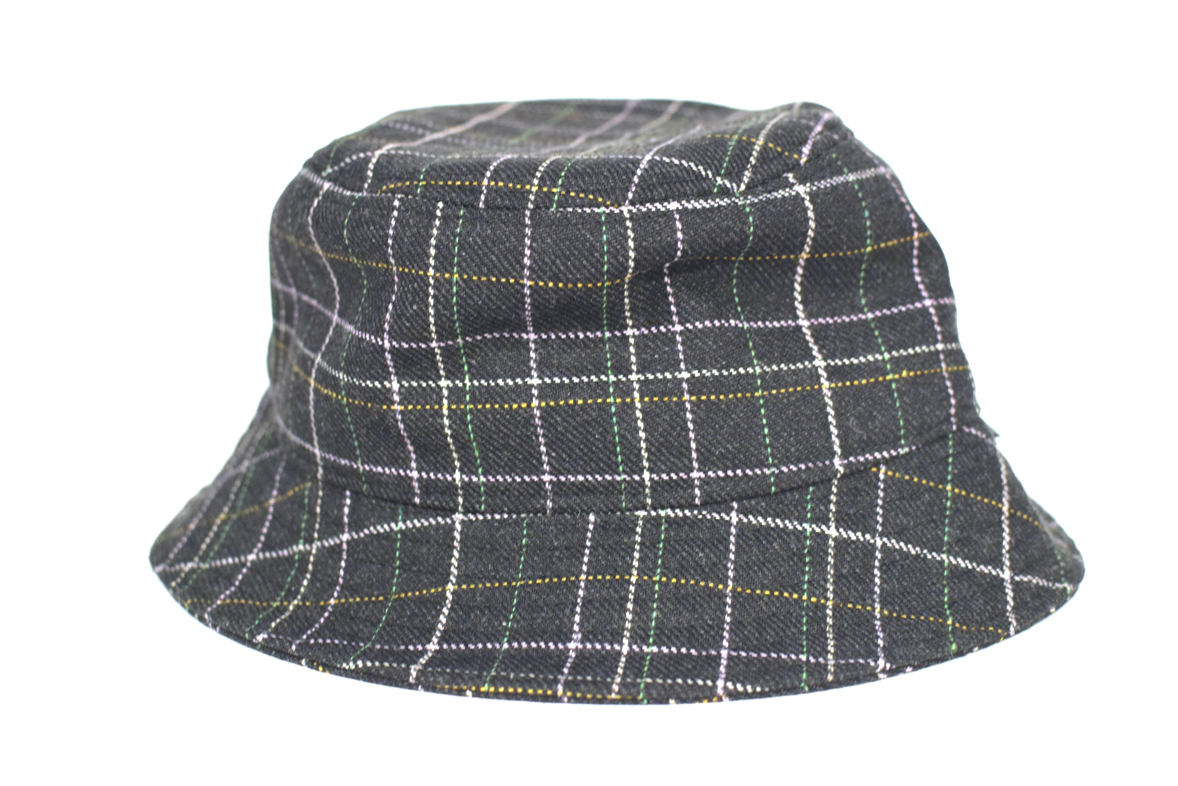 Plaidaiso Bucket Hat