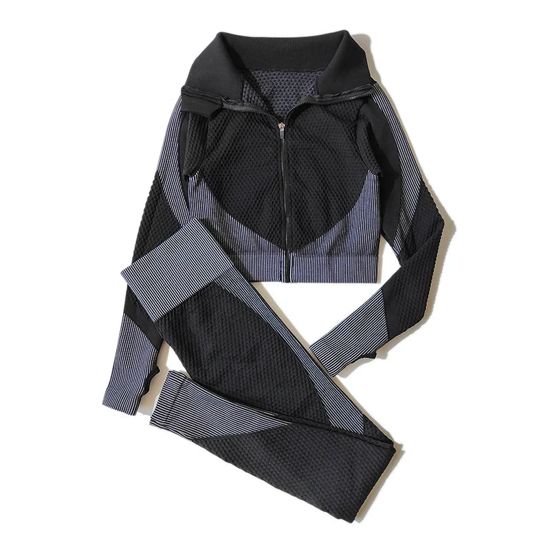 FlexFit Seamless Yoga Set: Comfy, Stylish, Versatile