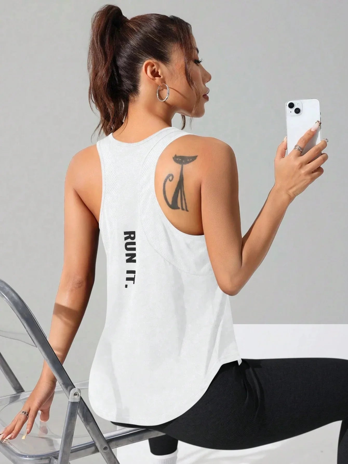 AirFlow Active Top: Stylish Quick-Dry Sportswear