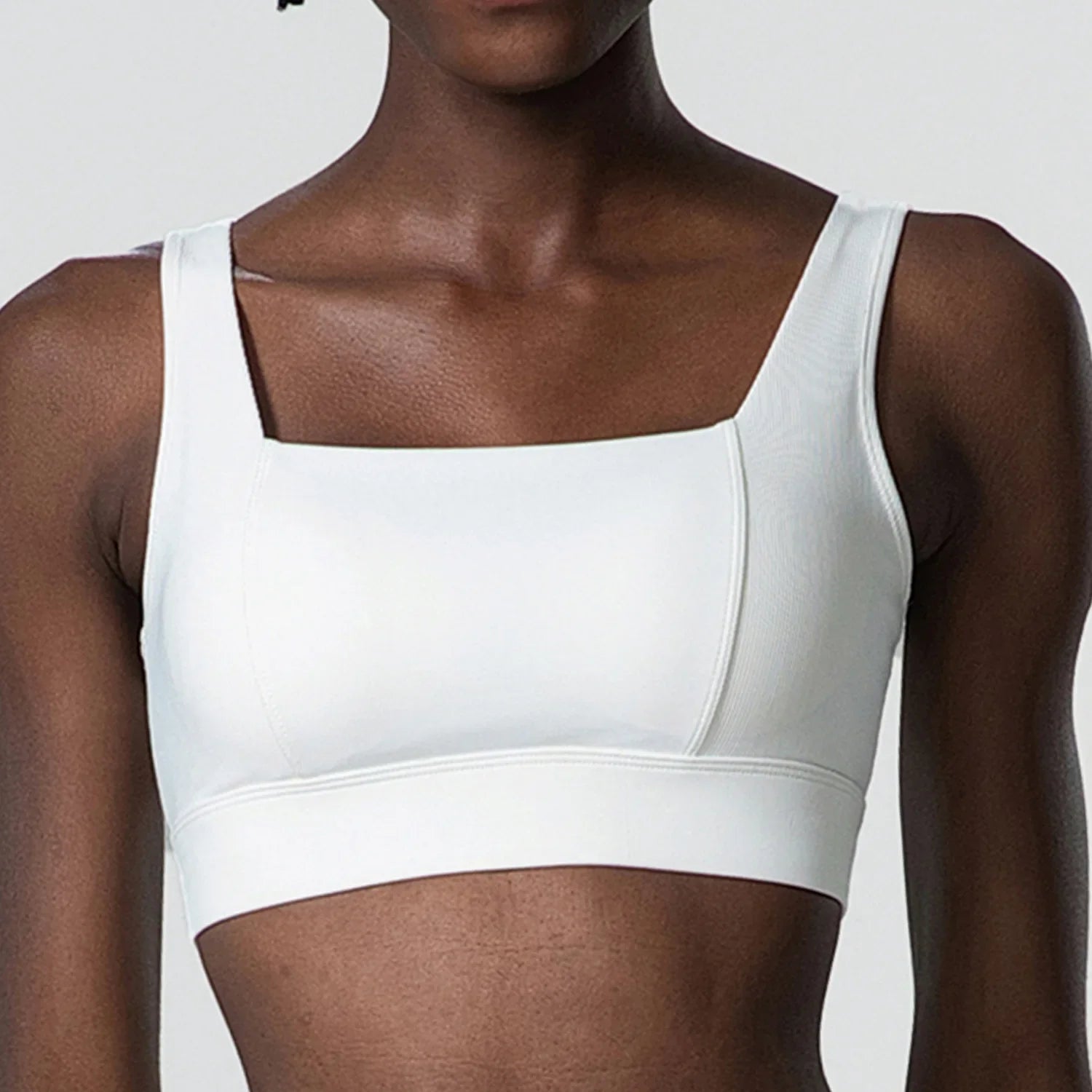 FlexFit Women's Breathable Sports Bra