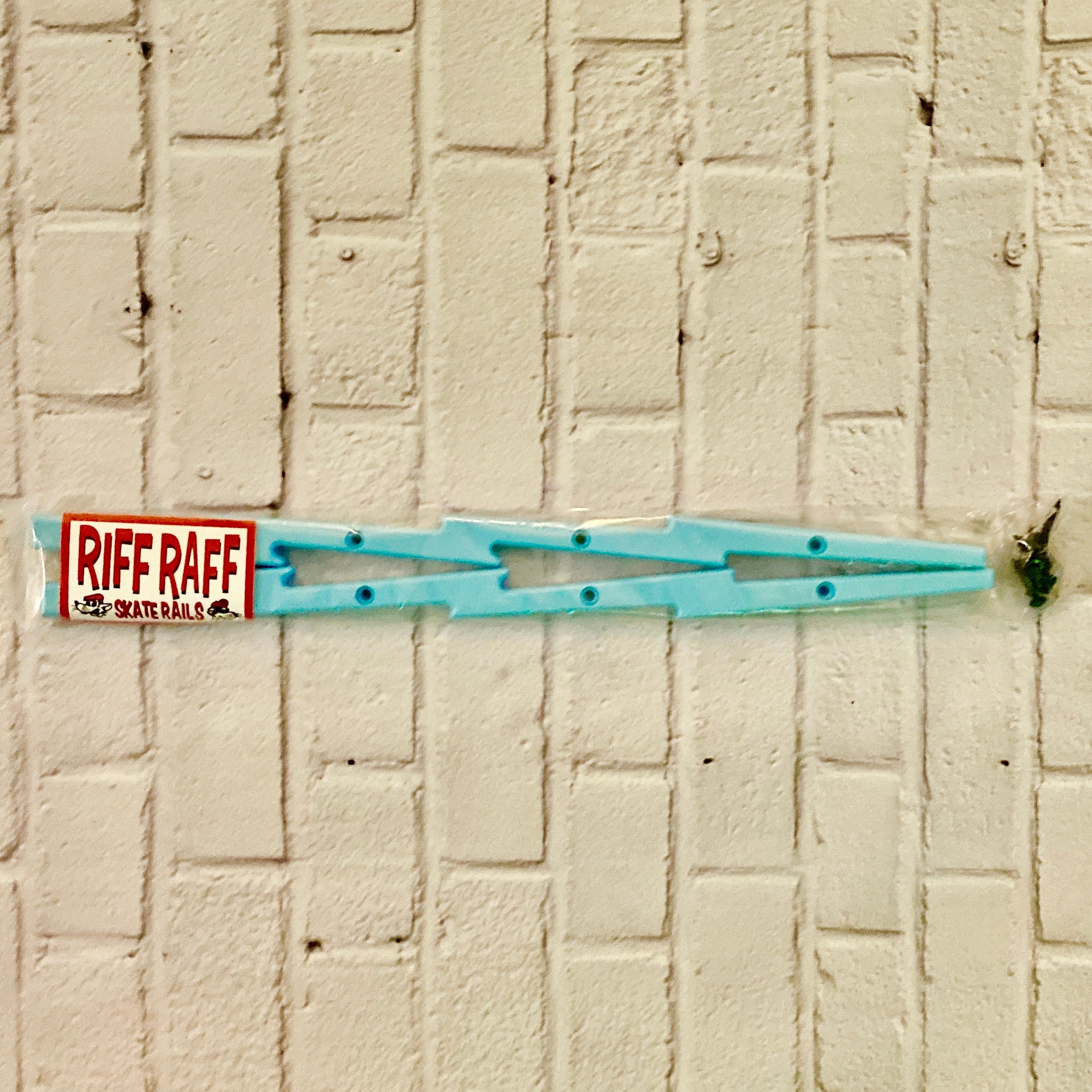 GENERIC Rails with Hardware (Regular and Longboard)